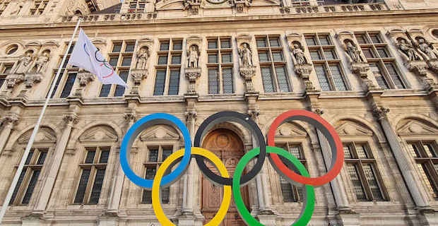 Paris Belediye Başkanı, ulaşım çalışmalarının 2024 Paris Olimpiyatları'na yetişmeyeceğini belirtti