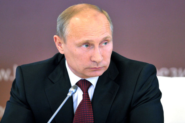 Putin, "Rus ordusu kimseyi tehdit etmiyor, bunun altını çiziyorum"