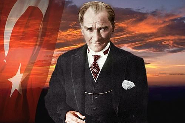 Ulu Önder Mustafa Kemal Atatürk'ü saygı ve sevgiyle anıyoruz