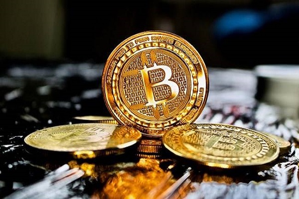 Sanal para birimi Bitcoin'in riskleri nelerdir