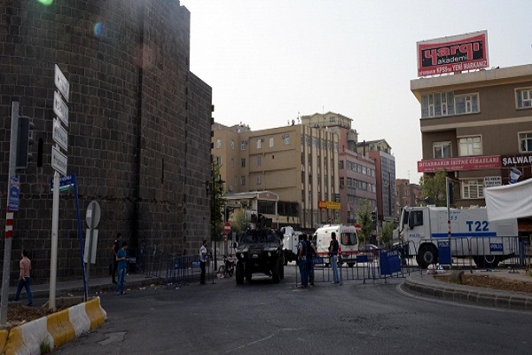 Diyarbakır'ın 13 mahallesinde sokağa çıkma yasağı kaldırıldı