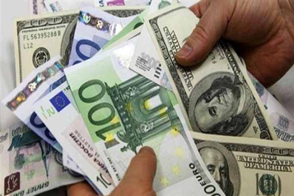 Dolar, Sterlin ve Euro kaç liradan satılıyor