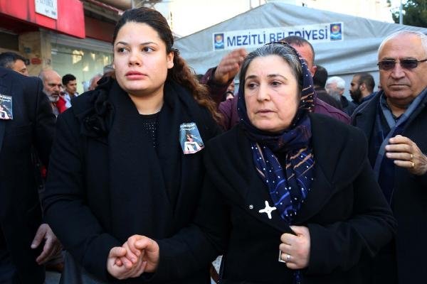 Ali İsmail'in annesi Emel Korkmaz'ın gözyaşı dinmiyor