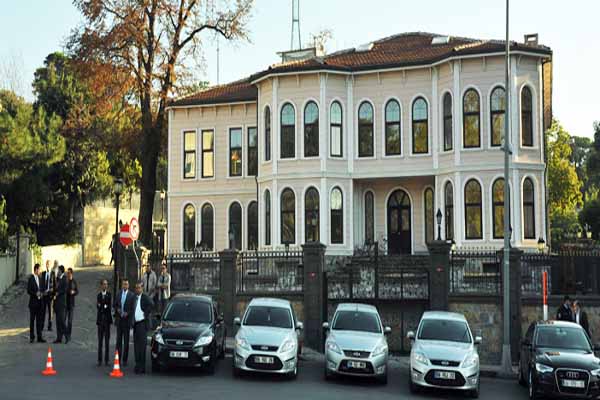 Cumhurbaşkanı Erdoğan'ın evinin önünde gözaltı