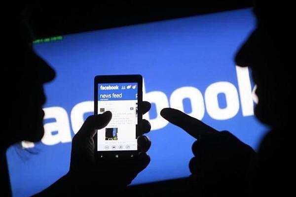 Facebook'a 500 milyon dolarlık ceza şoku