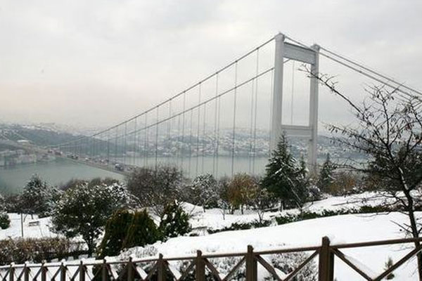 Meteoroloji İstanbulluları Perşembe günü için uyardı