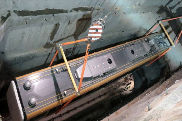 Üsküdar-Çekmeköy metrosunda vagonlar raylara indirildi