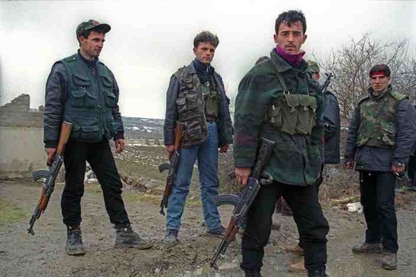 Suriye Muhalefetine yeni kamp Kosova'da