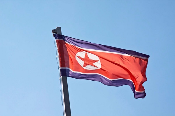 Kuzey Kore'de binlerce öğrenci orduya yazılıyor