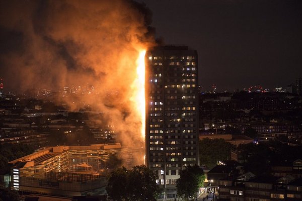 Londra'daki büyük yangında ölü sayısı 17'ye yükseldi