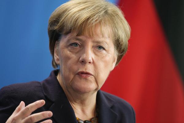 Almanya Başbakanı Merkel'den Türkiye'yi kızdıracak açıklama