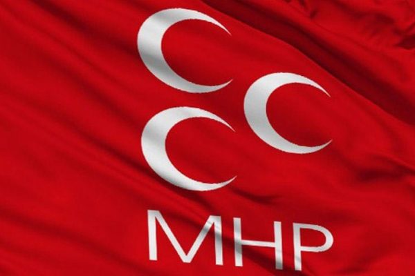 MHP'de deprem sürüyor 88 kişi daha istifa etti