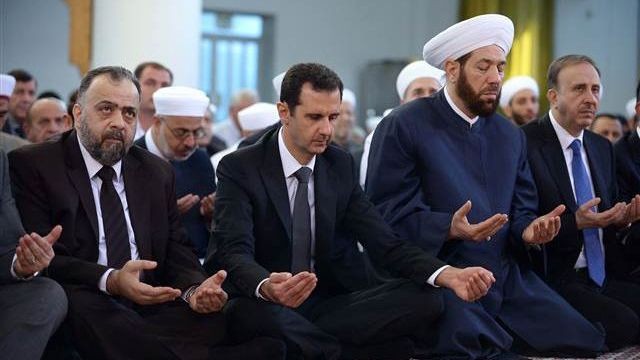 Suriye Devlet Başkanı Beşar Esad, bayram namazı kıldı