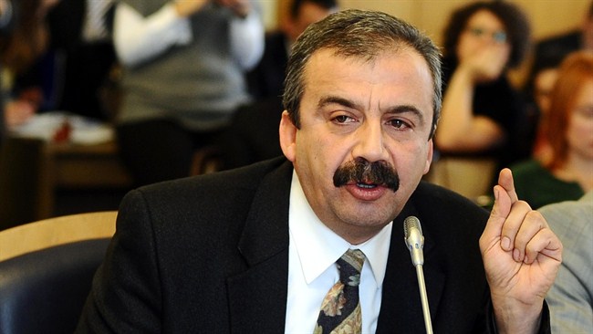 Sırrı Süreyya Önder'in iddiası Meclis'te tartışma yarattı