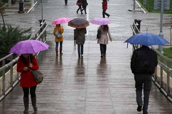 Meteoroloji bazı iller için sağanak yağış uyarısında bulundu