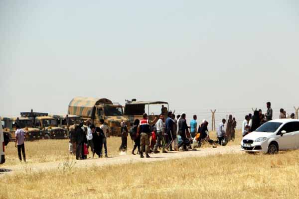 IŞİD, Türkmen köylerine saldırdı