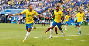 Brezilya Dünya Kupasında tarihe geçti