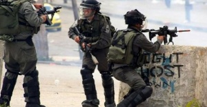 İsrail askerleri 13 yaşındaki çocuğu vurdu