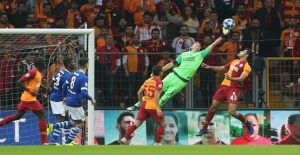 Alman basını Galatasaray Schalke 04 maçını yazıyor