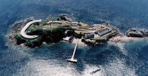İngiltere'deki tarihi ada 6 milyon Sterlin'e satılıyor