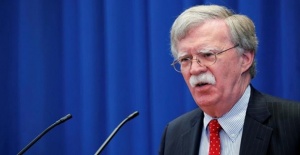 John Bolton'dan Venezuela ordusuna 'Guaido'yu destekleyin' çağrısı