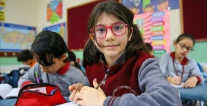 İzmirli ilkokul öğrencisi Elanur Akıncı, matematikte dünya 1.’si oldu
