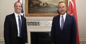 Dışişleri Bakanı Çavuşoğlu İngiltere'de