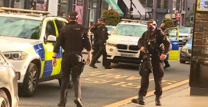 Son dakika, Bıçaklı saldırılarda 1 kişi öldü, 7 kişi yaralandı, West Midlands Polisi açıkladı