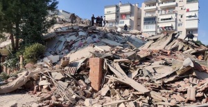 Son dakika, İzmir'de 6,6 büyüklüğünde deprem