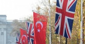 Birleşik Krallık'taki Türk vatandaşlarının yatırımları için İngiltere Türkiye ile yeni ticaret anlaşması tavsiyesi