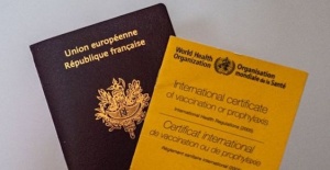 Hollanda'da aşı sertifikası gösteremeyenlere 95 euro ceza uygulaması başladı