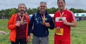 İngiltere Reading Yarı Maratonu'nu başlatan David Haye, KKTC Bayrağını dalgalandırdı