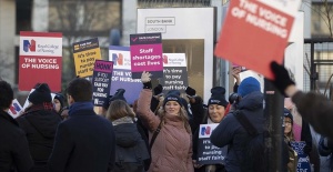 İngiliz hükümeti, kilit sektörlerde grevleri frenlemek için yasa çıkarmaya hazırlanıyor