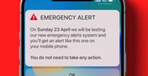 İngiltere'de acil durum uyarı sistemini test için cep telefonlarına bildirim gönderildi