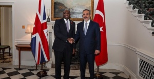 İngiltere Dışişleri Bakanı David Lammy ile Bakanı Hakan Fidan Londra'da bir araya geldi