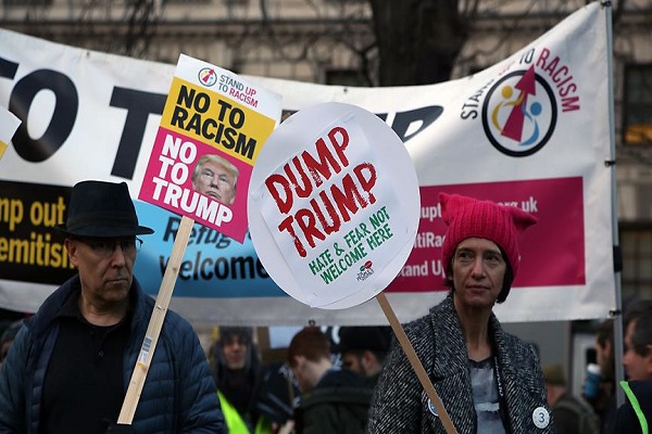 Birleşik Krallık'ta Donald Trump protestosu