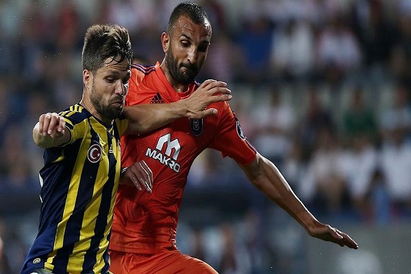 Fenerbahçe, Medipol Başakşehir'i konuk edecek