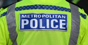 Rapor: Londra polis teşkilatı, kurumsal olarak "ırkçı ve kadın düşmanı"