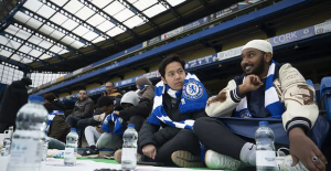 İngiliz devi Chelsea, stadında iftar verdi