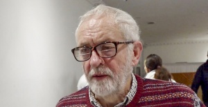 İngiltere'de eski ana muhalefet lideri Corbyn, Gazze konusunda iktidar ve muhalefeti eleştirdi