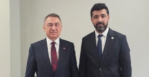 Uluslararası Demokratlar Birliği Londra'da bayram kahvaltısında buluştu