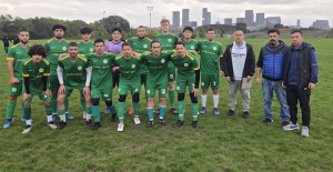 İngiltere Türk Toplumu Futbol Federasyonu TTFF Ligi  göz doldurdu
