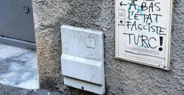 Lyon#039;da Türk radyosu Radyo MİT#039;e karşı ırkçı saldırı